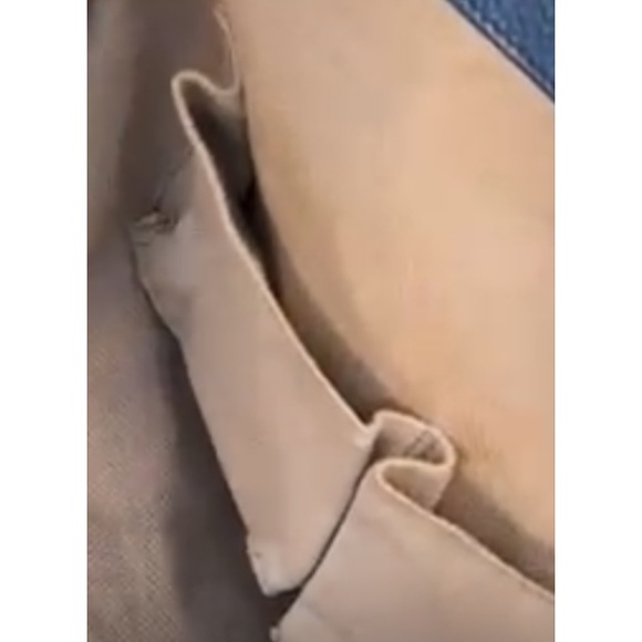 RARE GUCCI TOTE - Picture 15 of 16